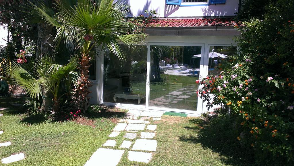 Villa Rosamarina Rosa Marina Exterior photo
